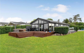 Beautiful Home In Faaborg With Jacuzzi in Faaborg